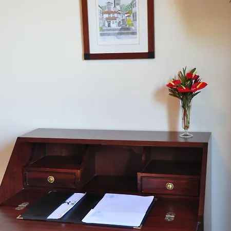 Marta Apartahotel 3*