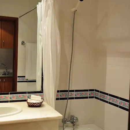 Marta 3* Funchal (Madeira)