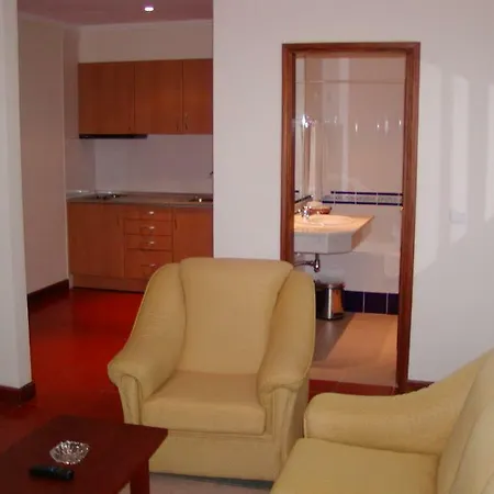 Marta Apartahotel Funchal (Madeira)