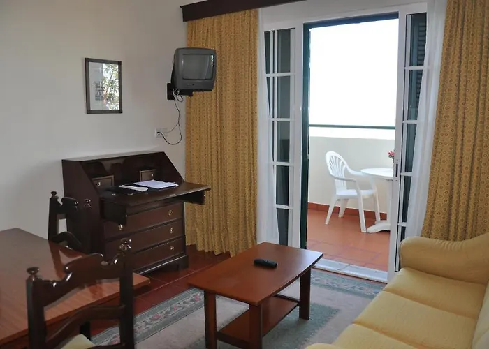 Marta 3* Funchal (Madeira)